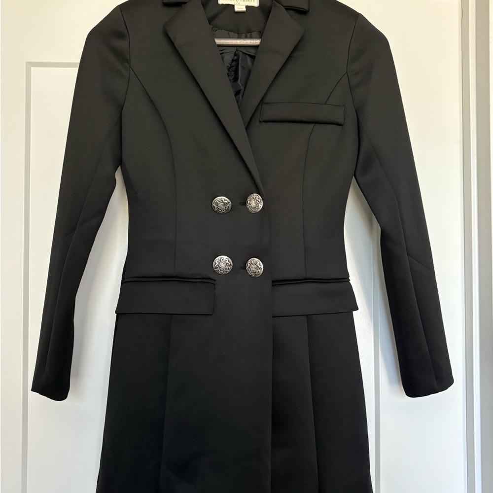 Elegant Black Double-Breasted Women's dress